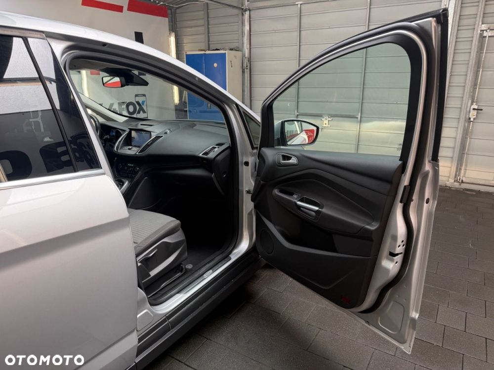Ford C-MAX - 41