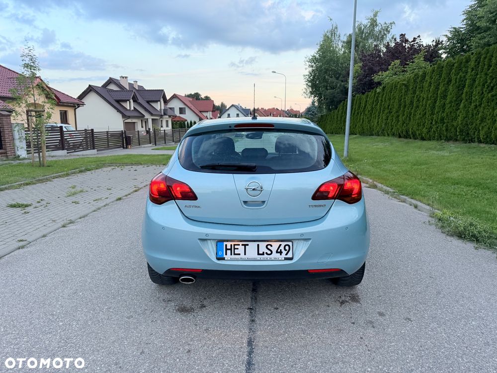 Opel Astra - 22