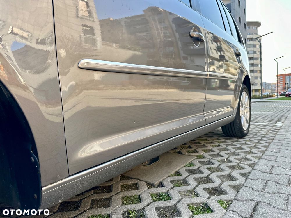 Volkswagen Touran 1.4 TSI DSG Highline - 22