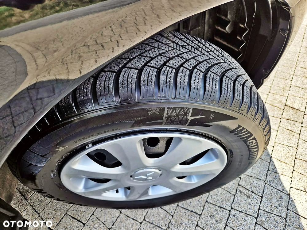 Mitsubishi ASX 1.8 DI-D 2WD Instyle - 18