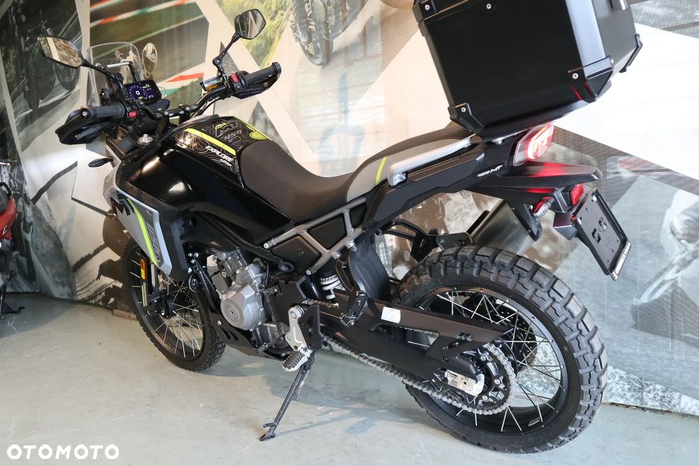CFMoto 450MT - 10