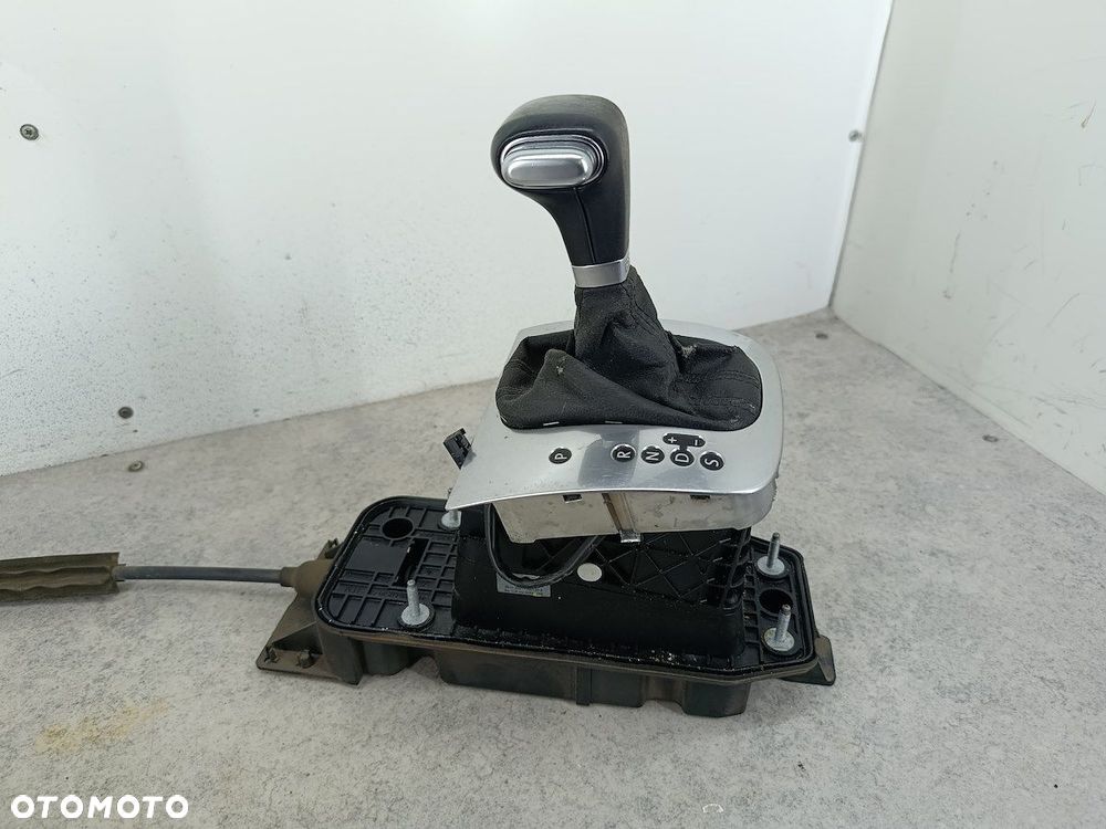 LEWAREK ZMIANY BIEGÓW LINKI VW GOLF V 1K1713025S 1.9 TDI - 4