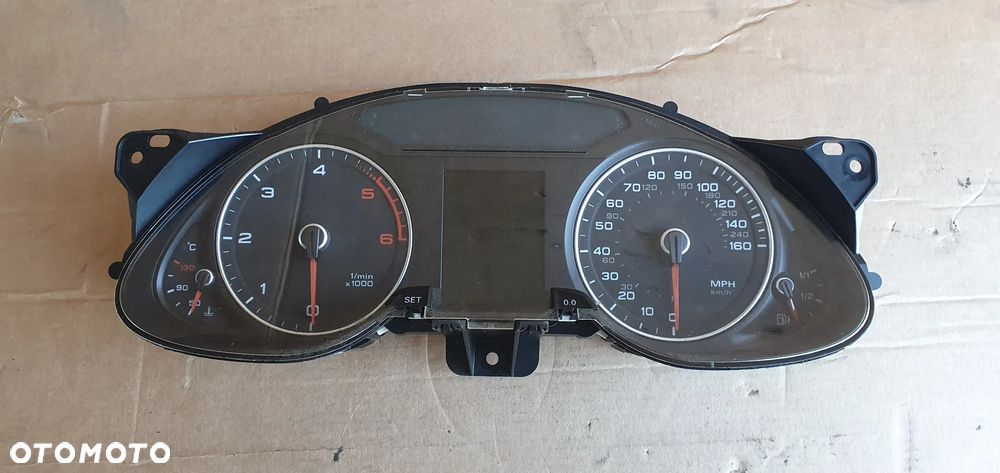 Licznik Zegar Audi A4 B8 Lift 2.0 TDI 8K0920982E - 2