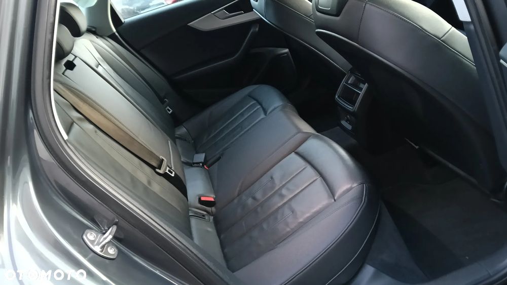 Audi A4 Avant 2.0 TDI S tronic - 28