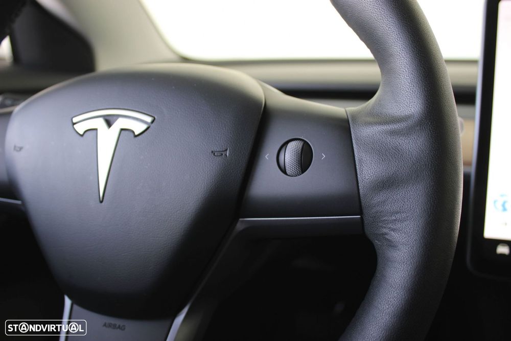 Tesla Model 3 Long Range Tração Integral - 26
