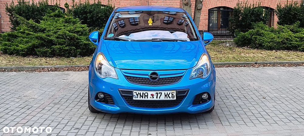Opel Corsa 1.6 Turbo OPC - 2