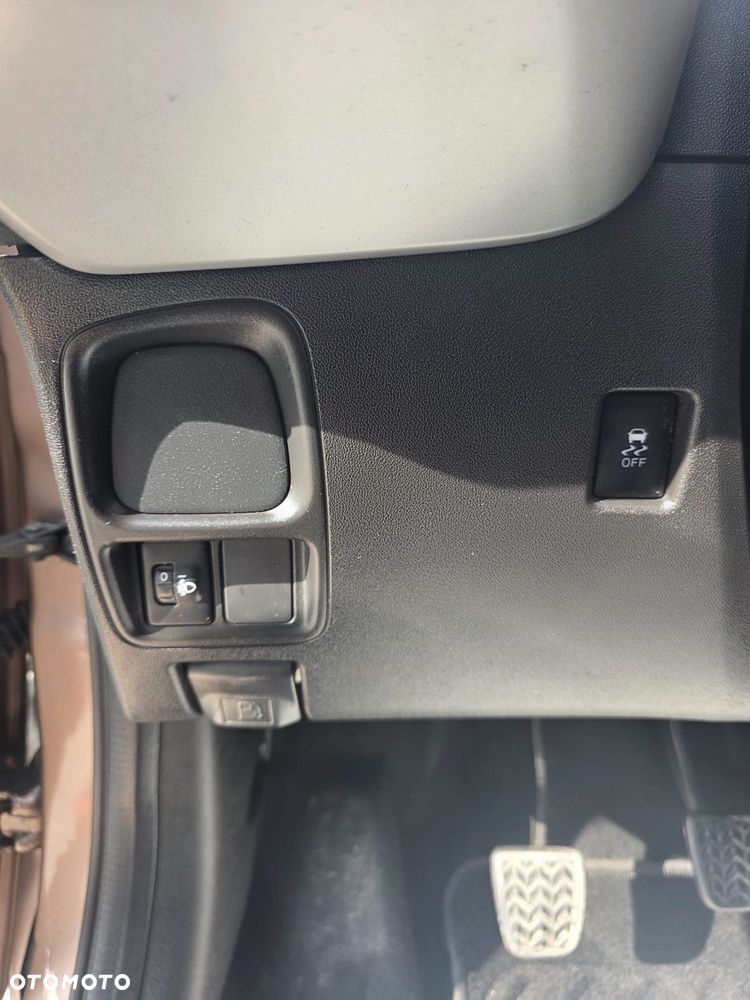 Peugeot 108 - 14