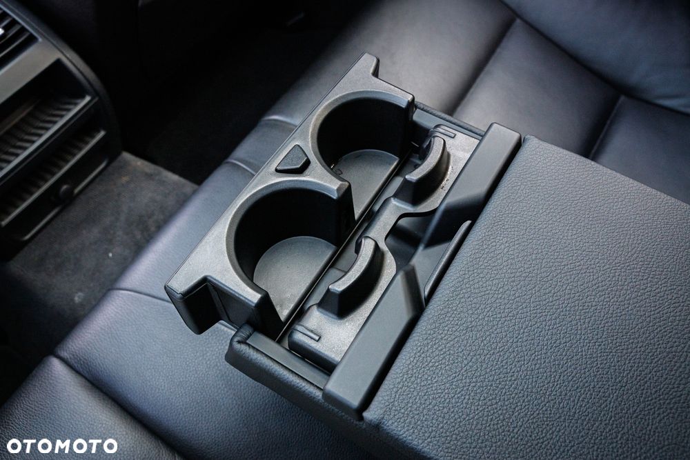 BMW Seria 5 - 37