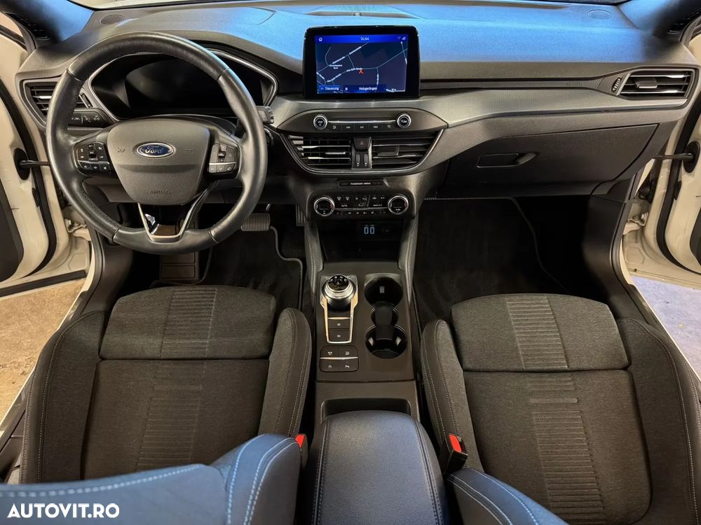 Ford Focus - 7