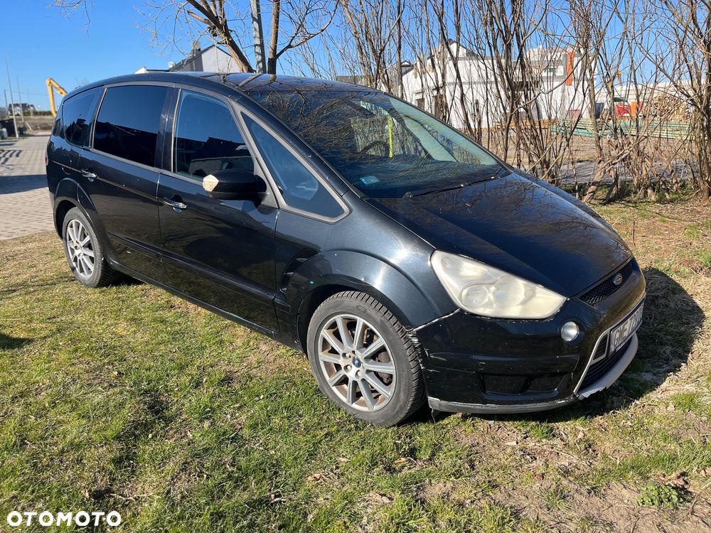 Ford S-Max - 8