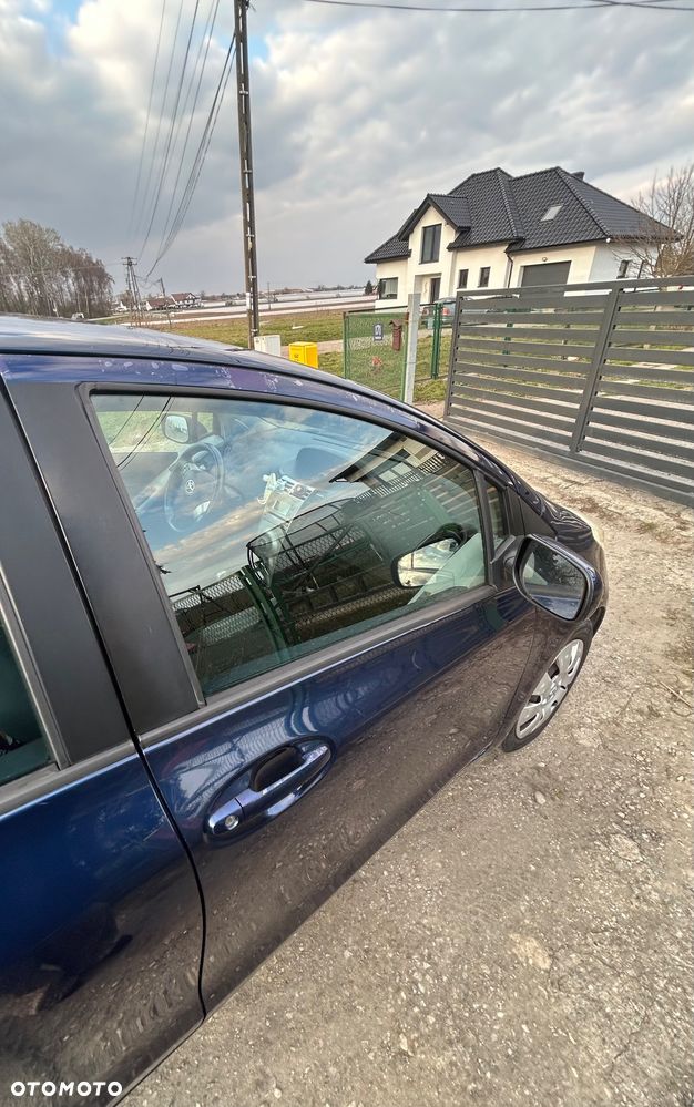 Toyota Yaris 1.3 Sol - 20