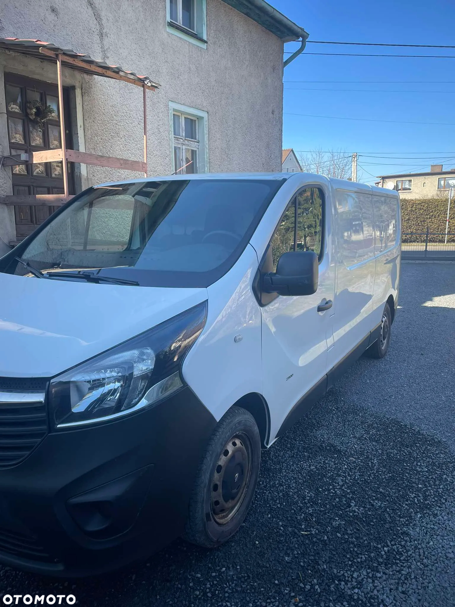 Opel Vivaro - 2