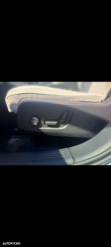 Volvo XC 40 D3 Geartronic Momentum Pro - 10