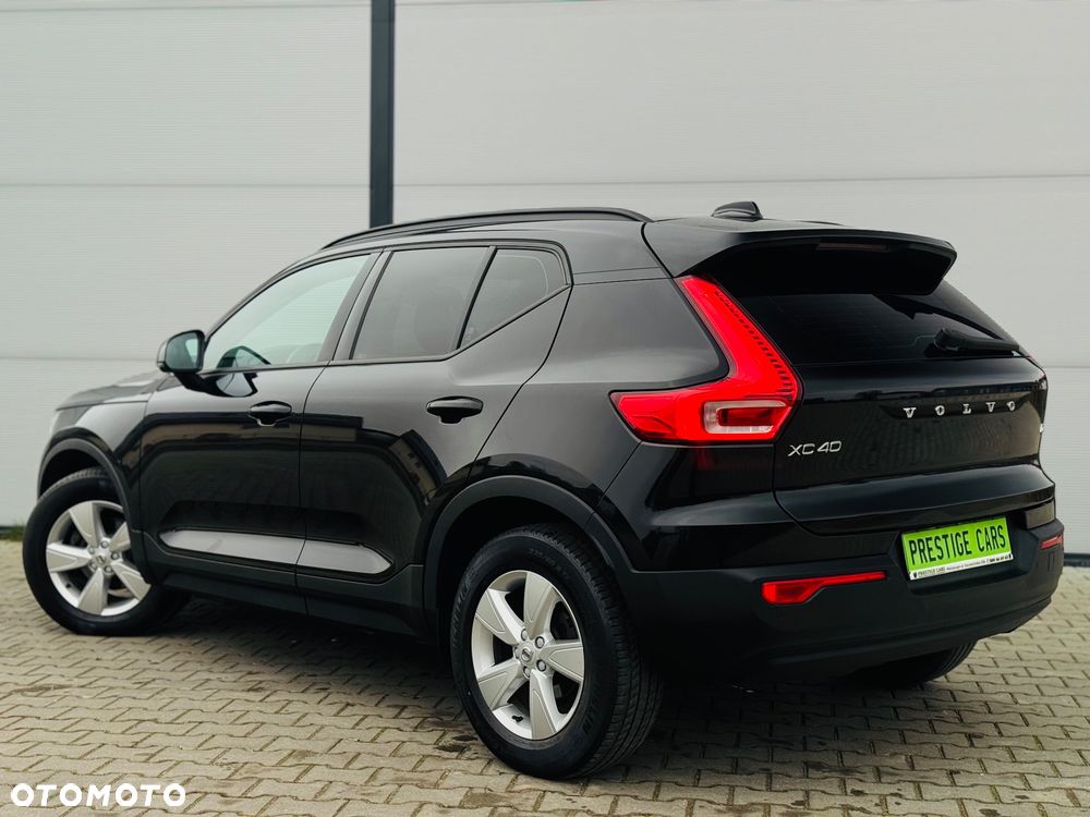 Volvo XC 40 D3 Momentum Pro - 10