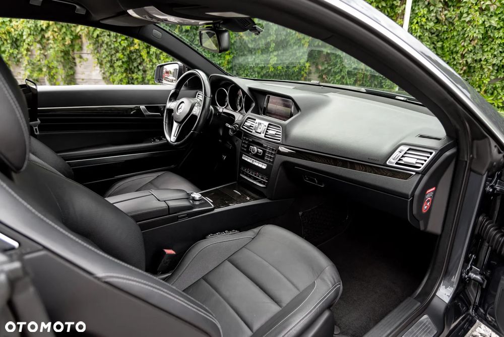 Mercedes-Benz Klasa E 350 BlueEFFICIENCY 7G-TRONIC Avantgarde - 35