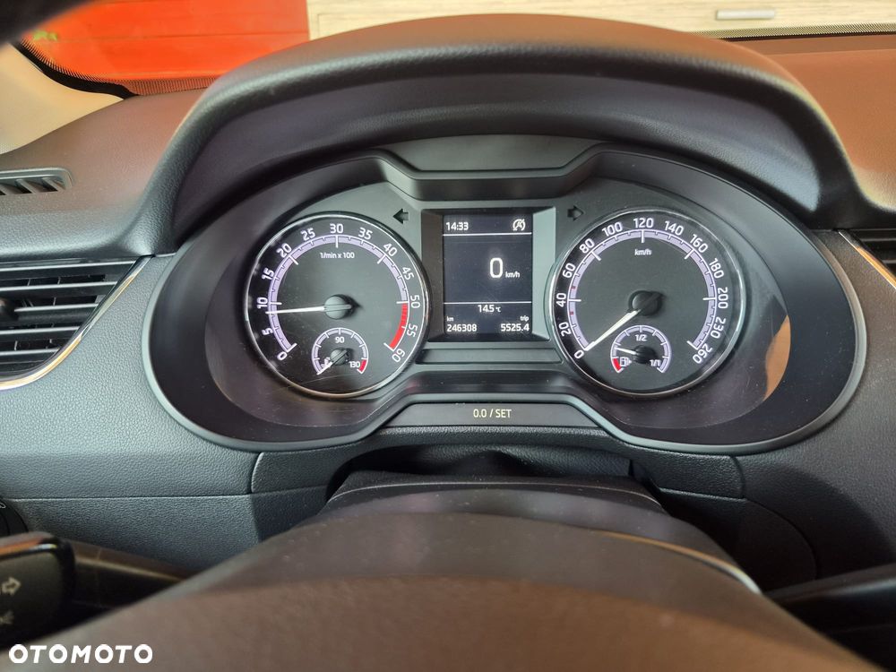 Skoda Octavia 2.0 TDI Ambition - 17