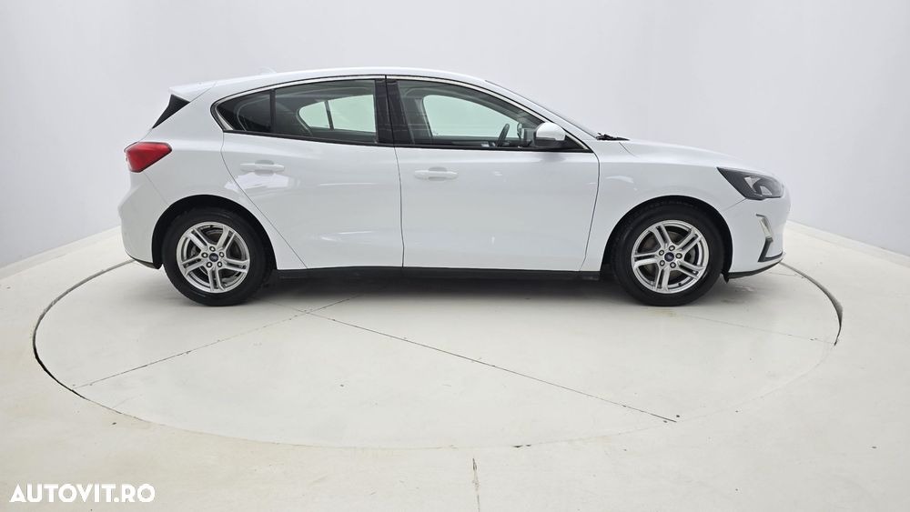Ford Focus 1.0 EcoBoost Trend - 6