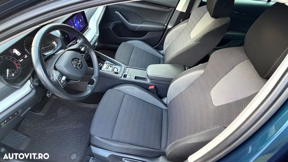 Skoda Octavia 2.0 TDI DSG Style - 6