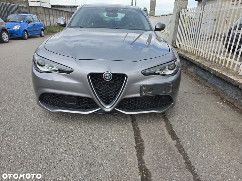 Alfa Romeo Giulia 2.2 D Turbo Veloce TI Q4 - 3