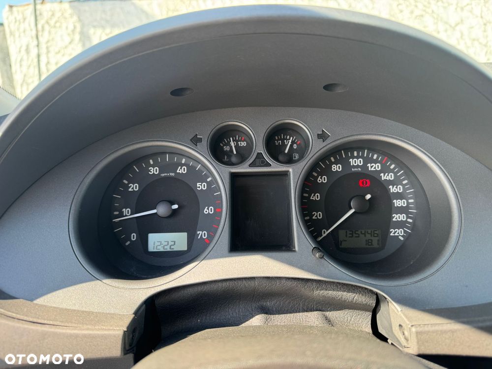 Seat Ibiza SC 1.4 16V Reference - 10