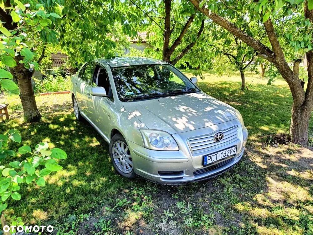 Toyota Avensis 2.0 D-4D Sol - 1