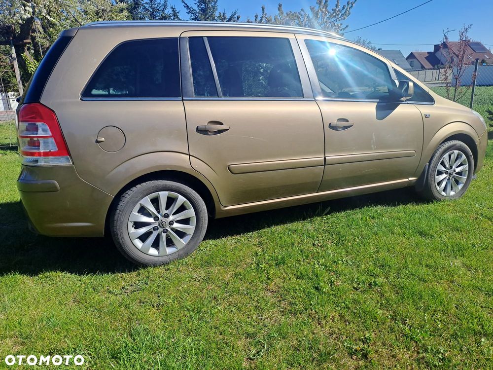 Opel Zafira 1.8 - 2