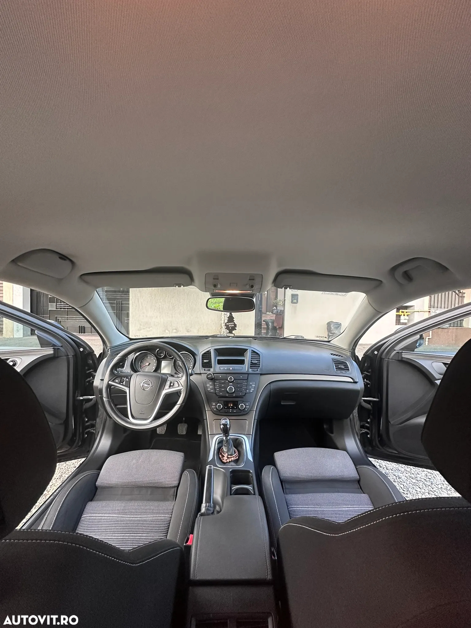 Opel Insignia 1.6 Turbo Sport - 6