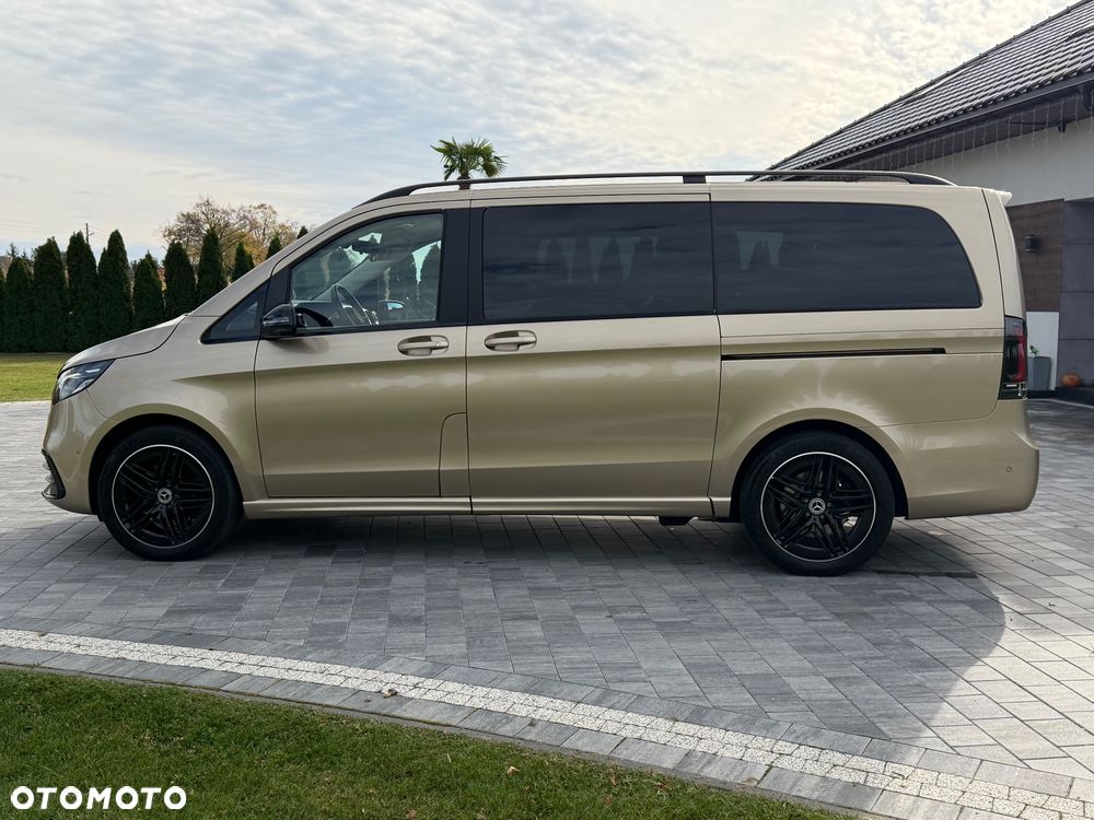 Mercedes-Benz V-Class 2024 photo 2
