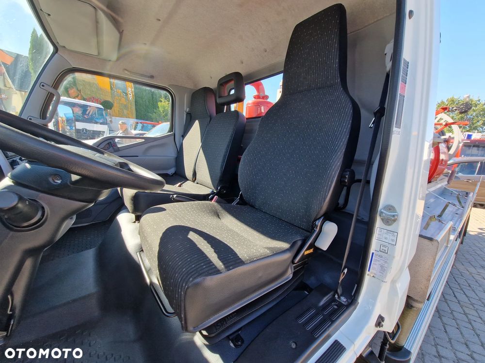 Mitsubishi FUSO BECZKA ASENIZACYJNA PIERWSZY WŁAŚCICIEL - 11