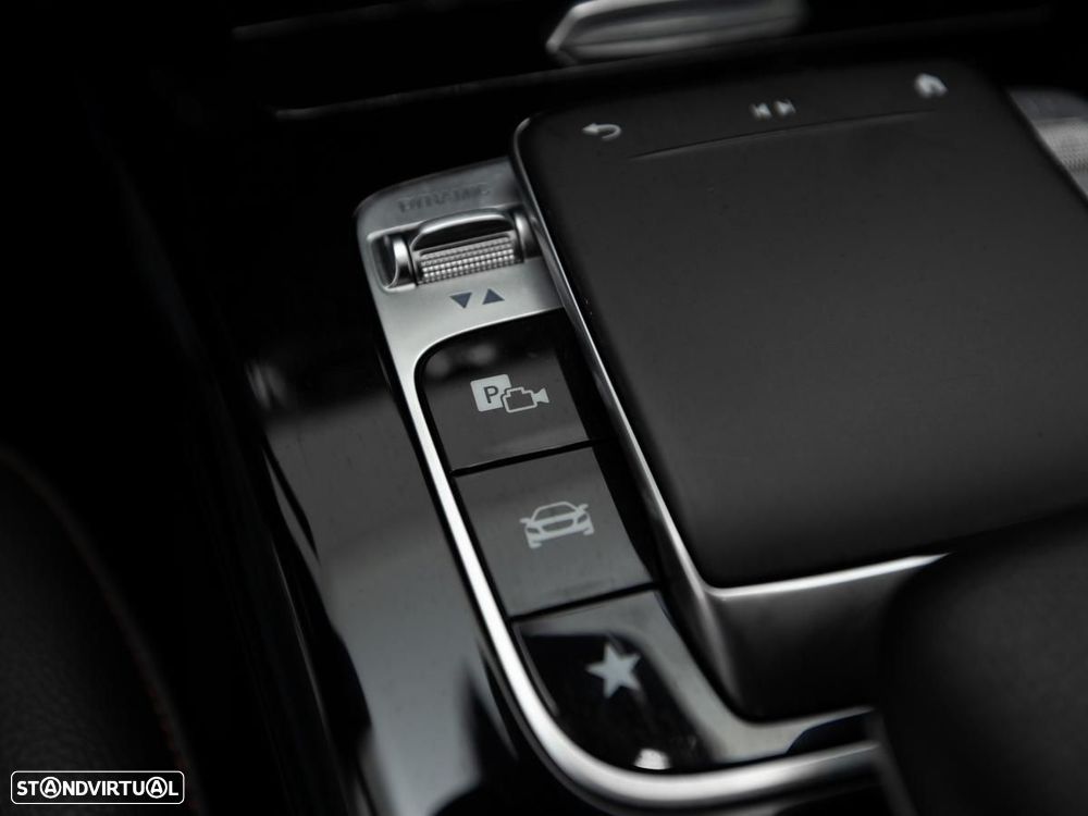 Mercedes-Benz A 180 d AMG Line Aut. - 21