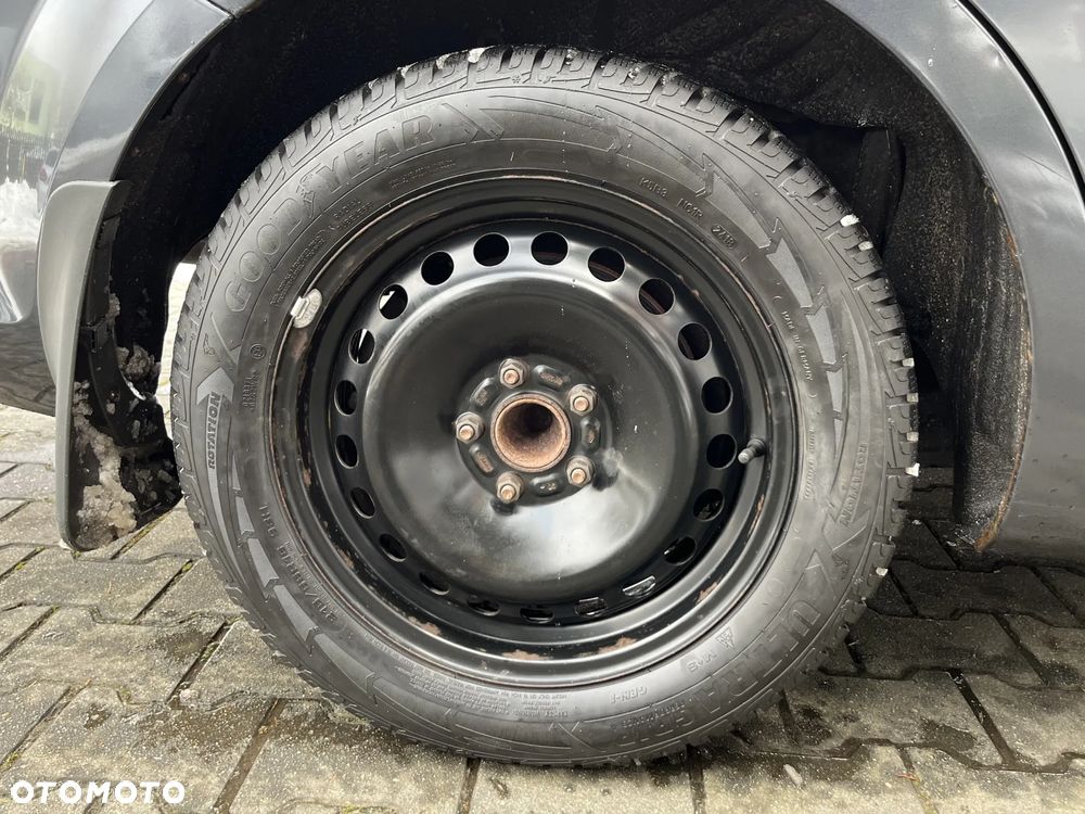 Ford Mondeo 2.0 Gold X - 11