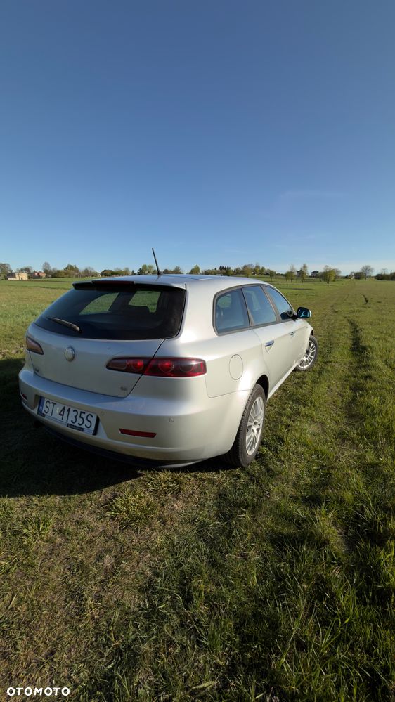 Alfa Romeo 159 1.9JTDM Impression - 3