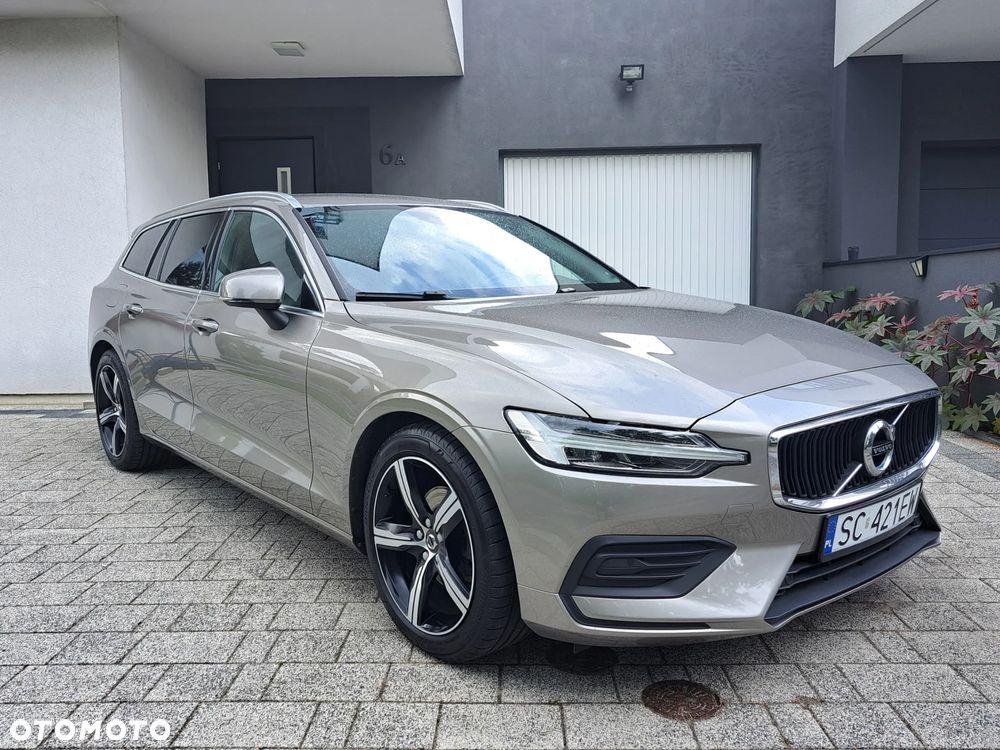 Volvo V60 D3 AWD Geartronic Momentum - 1