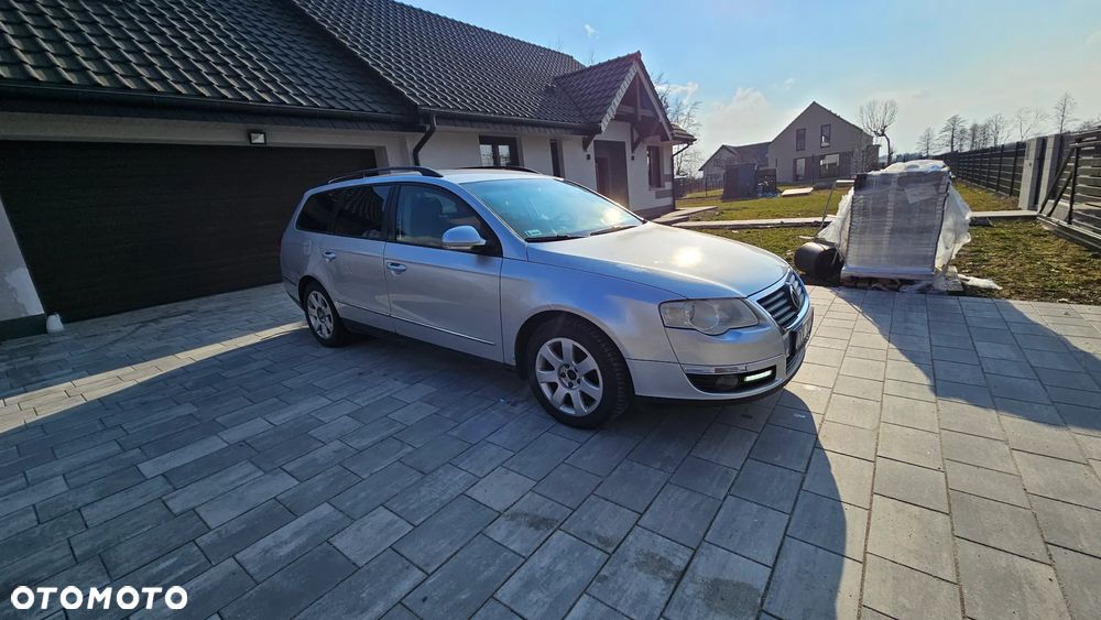 Volkswagen Passat 2.0 TDI DPF Comfortline DSG - 3