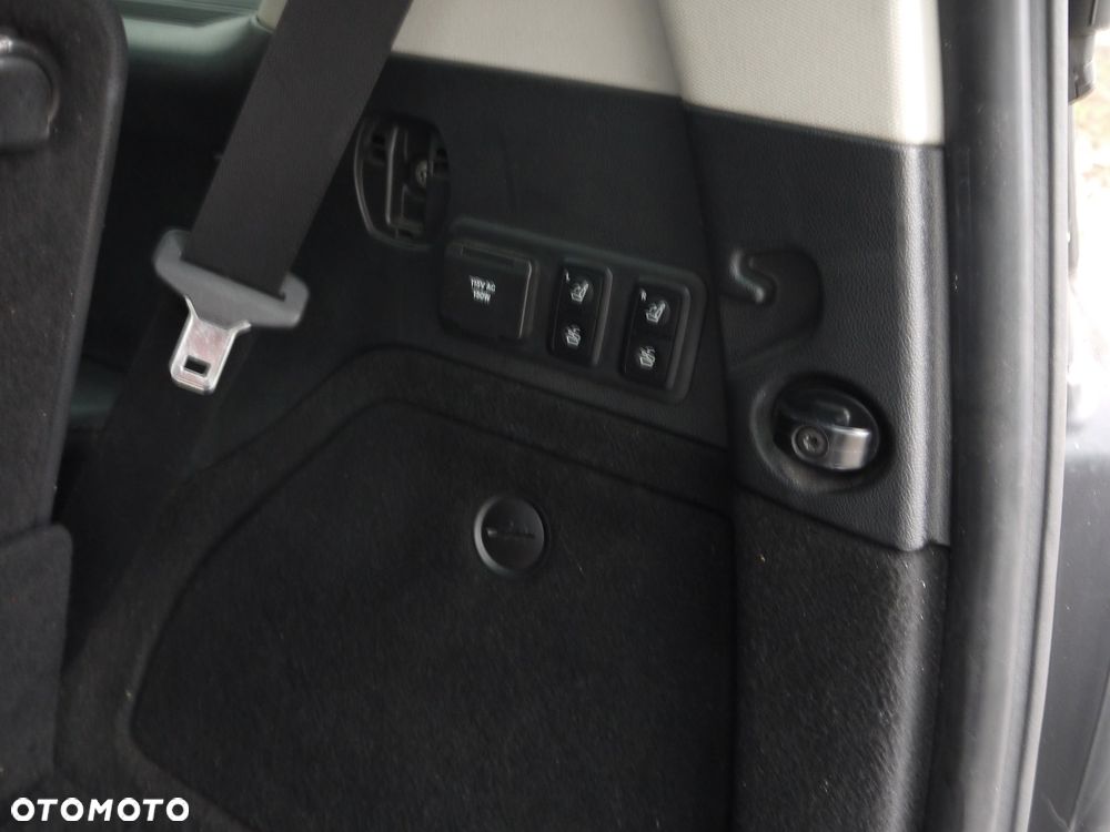 Mercedes-Benz GL 350 CDI BlueEff - 11