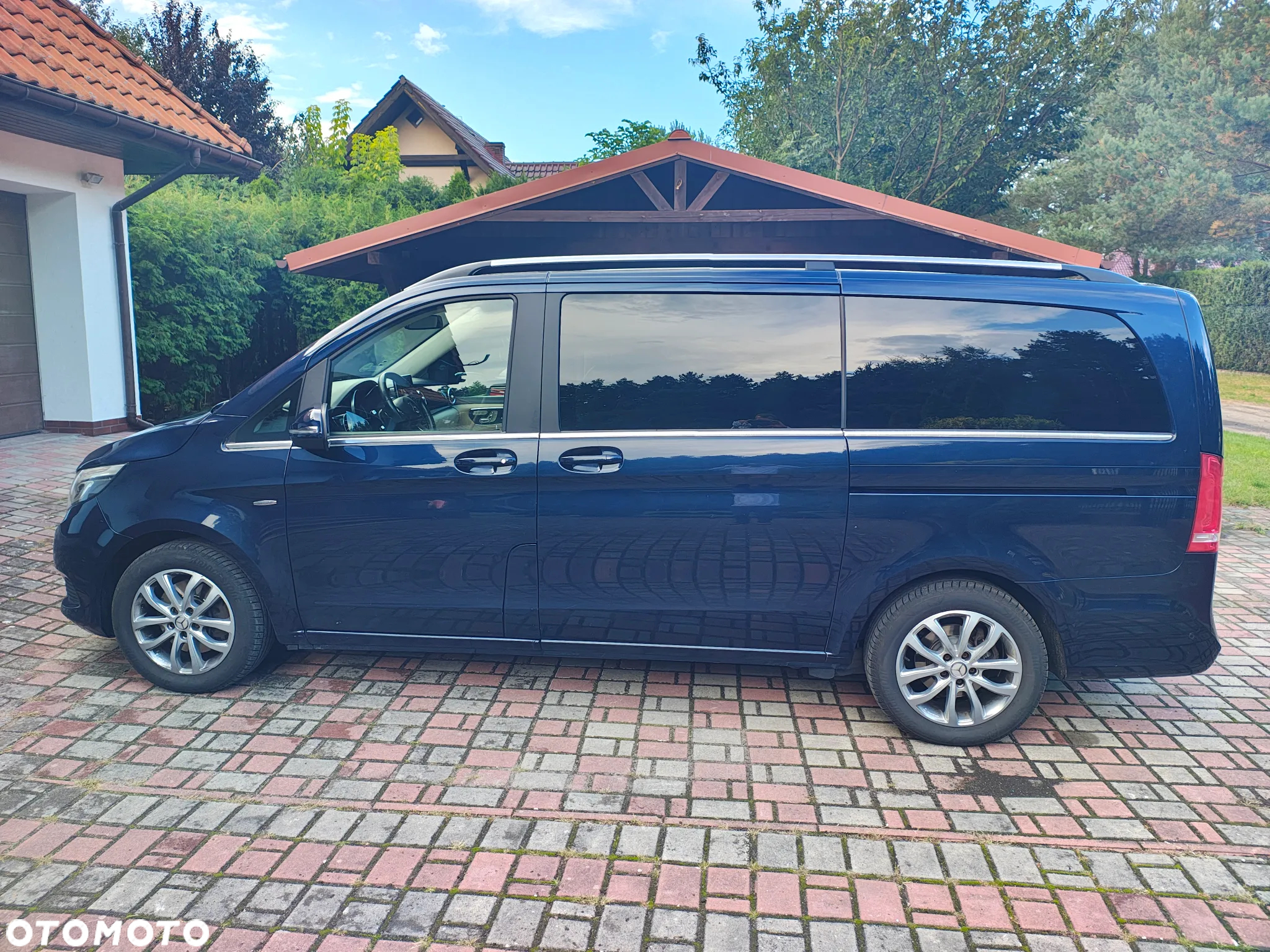 Mercedes-Benz Klasa V 250 (BlueTEC) d Avantgarde 7G-Tronic (d³ugi) - 29