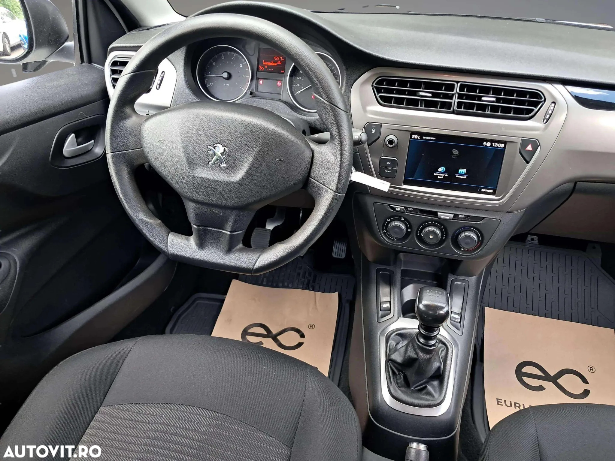 Peugeot 301 1.5 BlueHDI FAP Active - 10