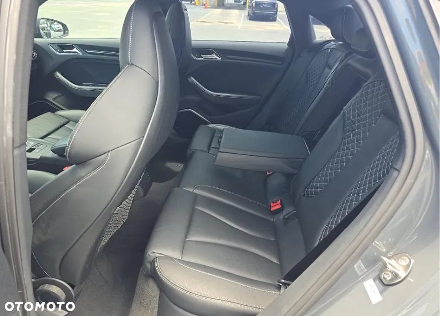 Audi S3 2.0 TFSI Quattro S tronic - 11