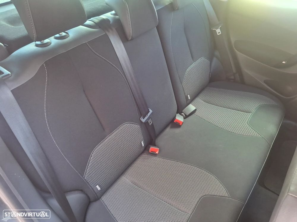 Citroën C3 1.4 HDi Exclusive 99g - 10