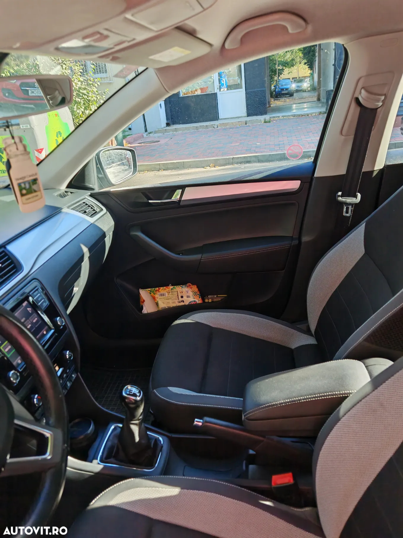 Skoda RAPID 1.0 TSI Ambition - 4