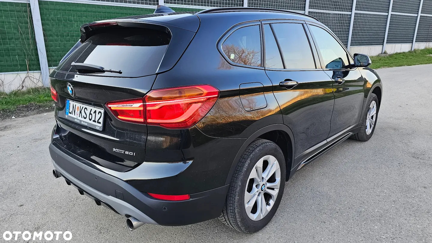 BMW X1 xDrive20i xLine sport - 8