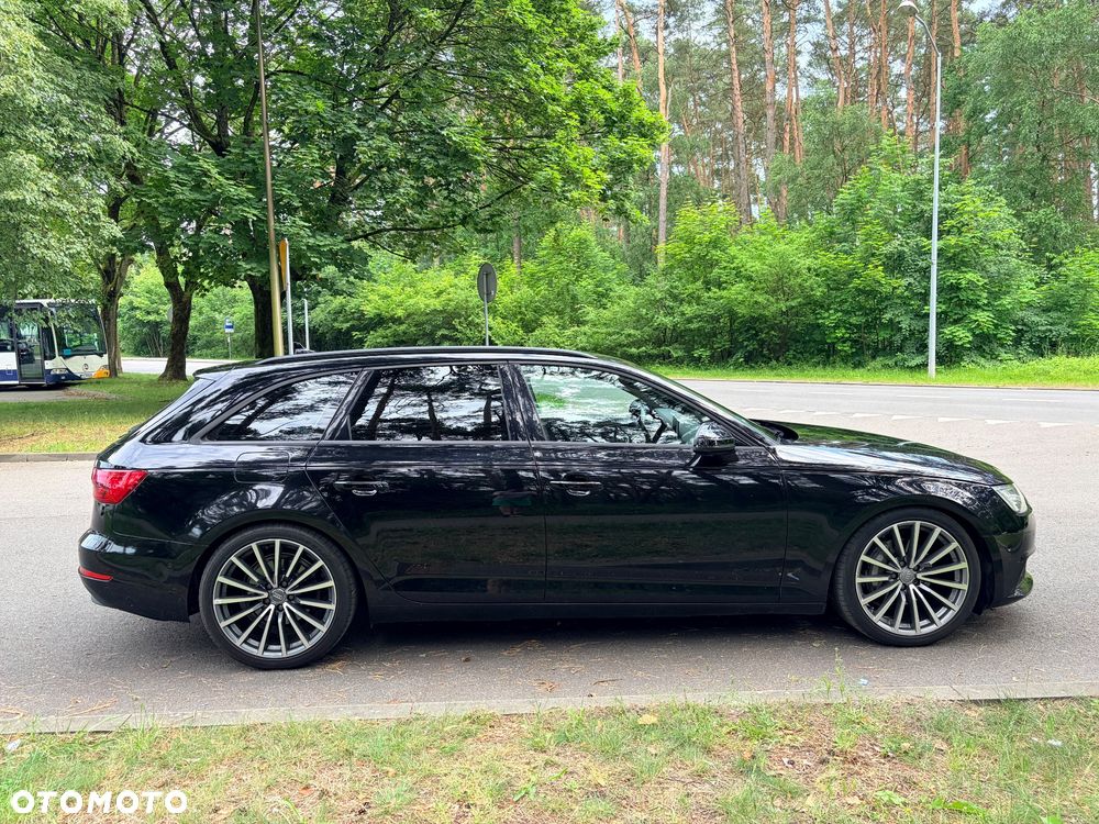 Audi A4 Avant 2.0 TDI S tronic quattro - 4