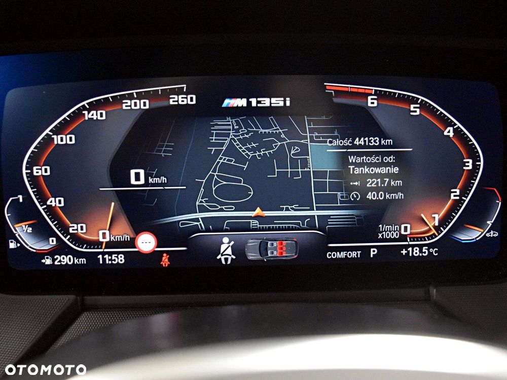 BMW Seria 1 M135i xDrive - 16