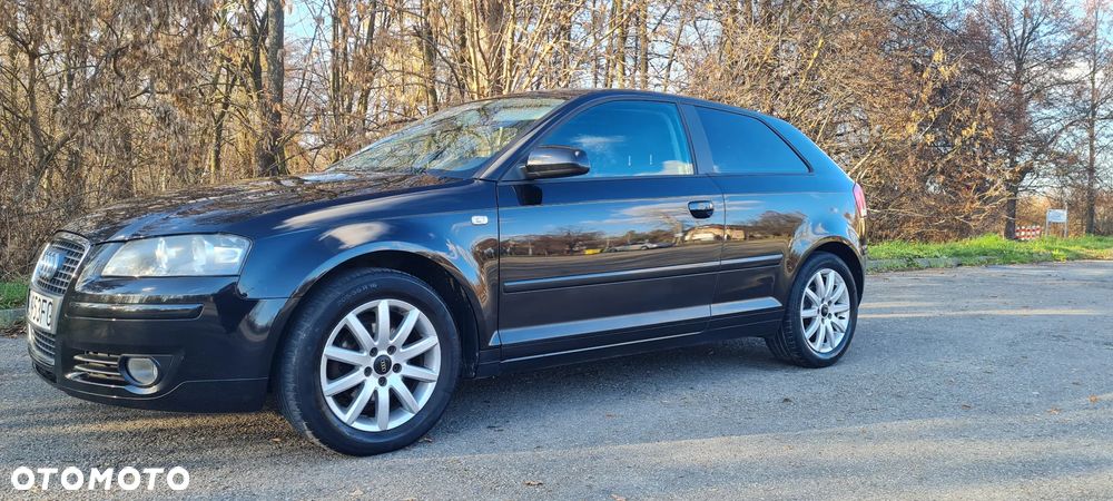 Audi A3 3-drzwiowe 1.6 Ambition - 12