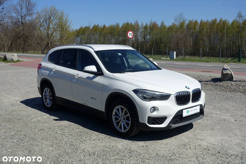 BMW X1 xDrive18d - 1