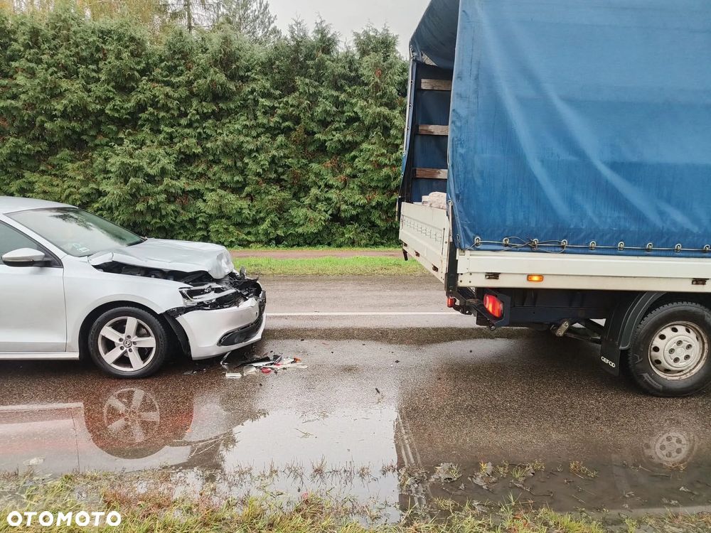 Volkswagen Jetta 1.6 TDI Comfortline DSG - 6