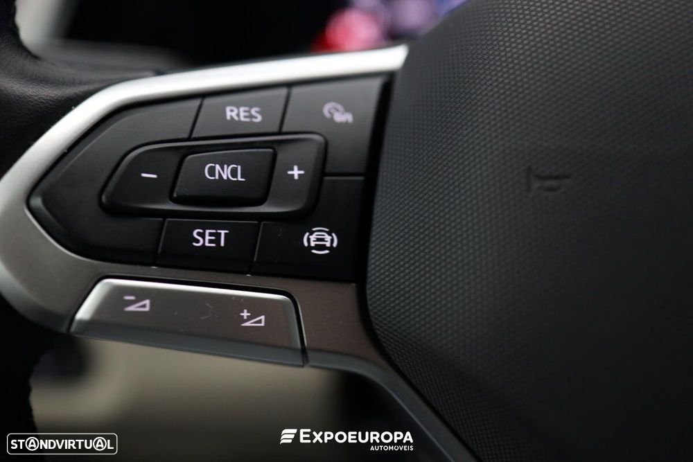 VW Multivan 2.0 TDI Life DSG - 13