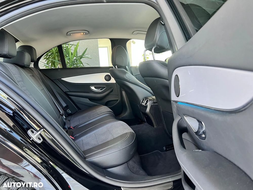 Mercedes-Benz E - 29