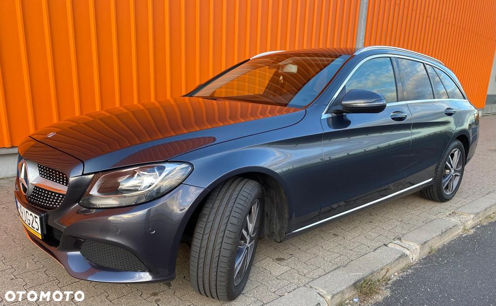 Mercedes-Benz C-Class 2015 photo 2