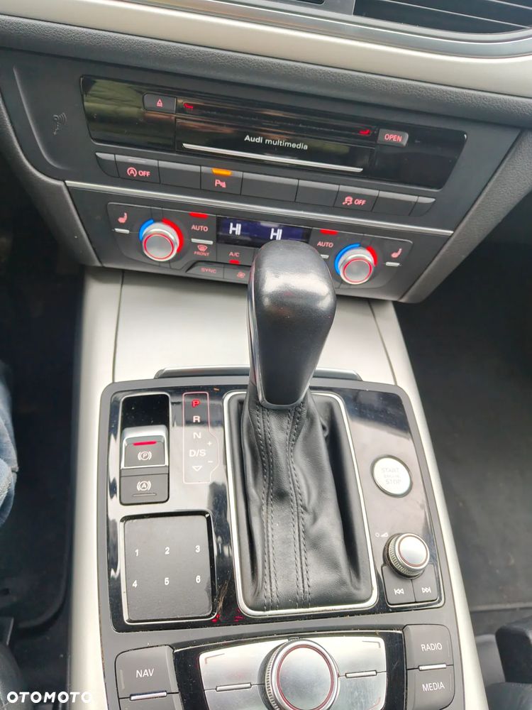 Audi A6 Avant 3.0 TDI quattro S tronic - 27